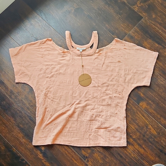 nwt HONEY PUNCH cold shoulder tee S pastel coral melon boxy distressed t-shirt - Picture 1 of 5